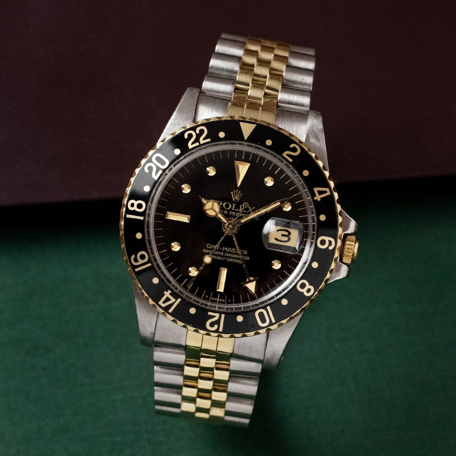 ساعت رولکس: نماد بیهمتای لوکس و دقت سوئیسی | راهنمای خرید و بررسی مدلها و 3 مدل برتر 3 AVW Rolex GMT Master 1675 3 1